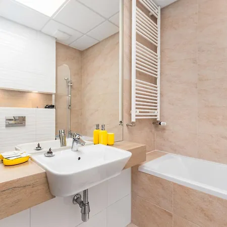 Apartment Kasprzaka 31 By Homeprime Warsaw